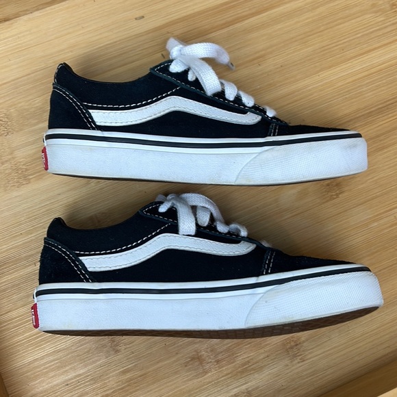 Black vans - Picture 6 of 7